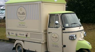 Novità dalla gelateria Mondello Manifattura Gelati: è arrivata la nuova ApeCar Retrò!